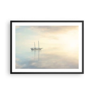 Affiche dans un cadre noir - Poster - Un bateau sur une mer calme dans une douce lumière - 70x50cm - Dans une mer de silence - Décoration murale moderne pour le salon et la chambre ARTTOR