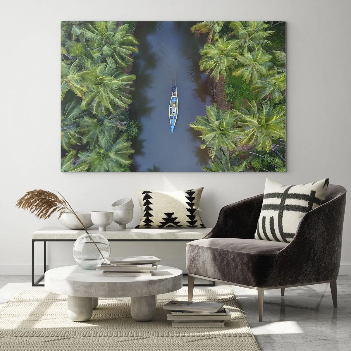 Impression sur verre - Image sur verre - Vue aérienne d'un bateau naviguant dans un canal parmi des palmiers tropicaux - 70x50cm - Sur un sentier tropical - Décoration murale moderne pour le salon et la chambre ARTTOR