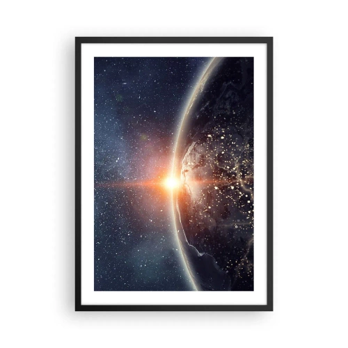 Affiche dans un cadre noir - Poster - La Terre vue de l'espace illuminée par le soleil levant - 50x70cm - Dans une nouvelle perspective - Décoration murale moderne pour le salon et la chambre ARTTOR
