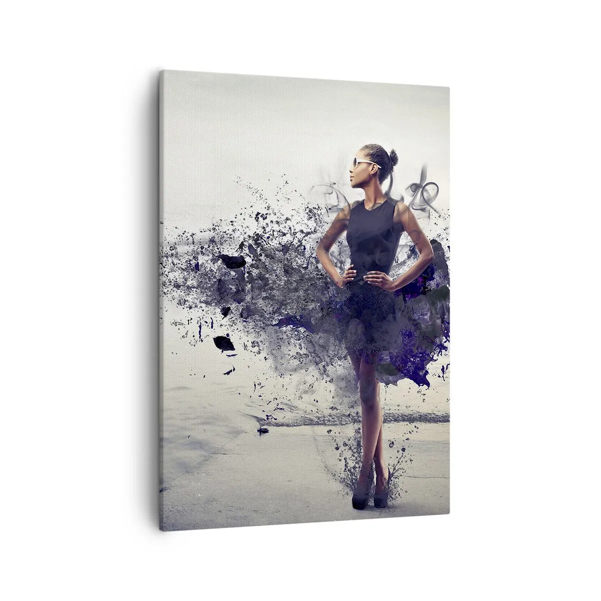 Impression sur toile - Image sur toile - Une femme dans une composition artistique sur fond d'eau - 50x70cm - Vénus africaine - Décoration murale moderne pour le salon et la chambre ARTTOR