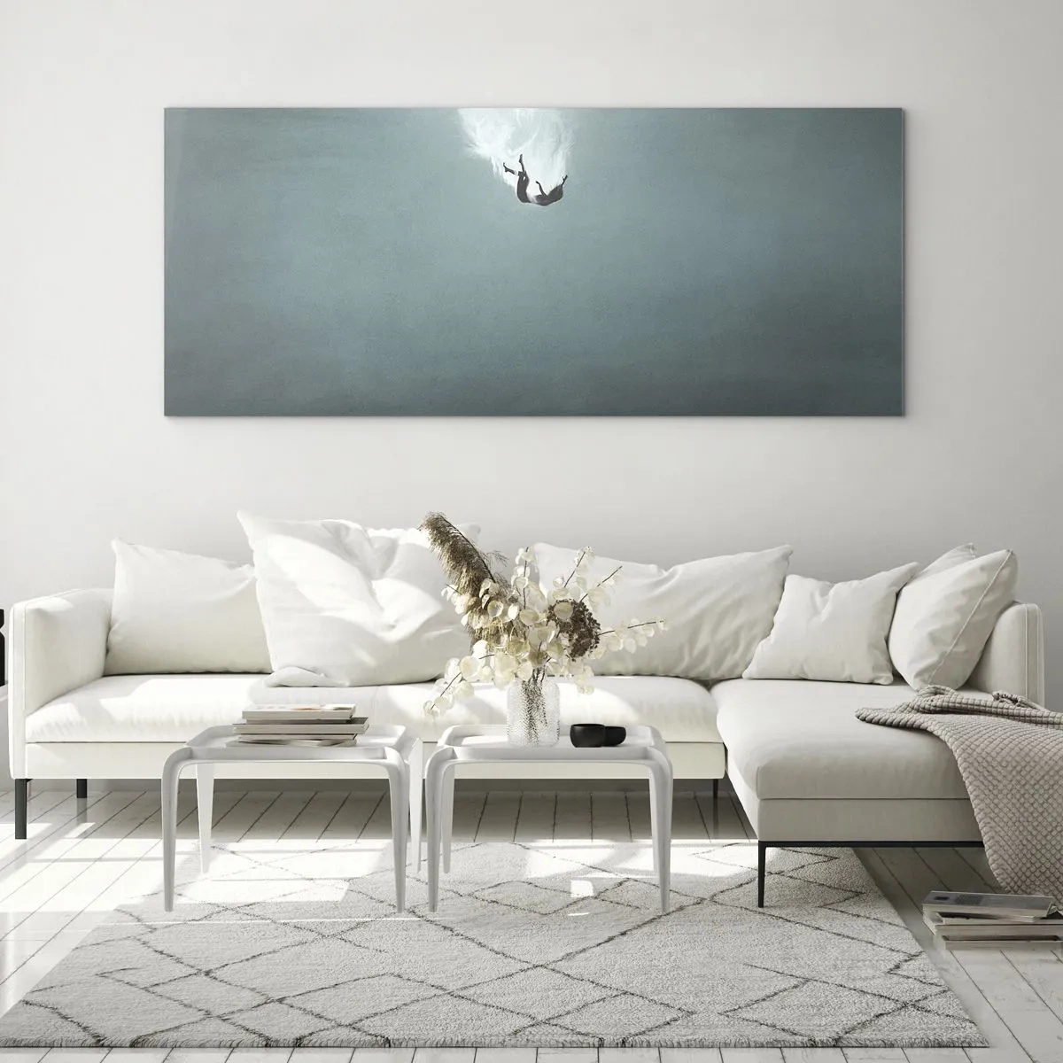 Impression sur verre - Image sur verre - Une silhouette immergée dans une eau turquoise profonde - 140x50cm - Dans les bras de l'océan - Décoration murale moderne pour le salon et la chambre ARTTOR