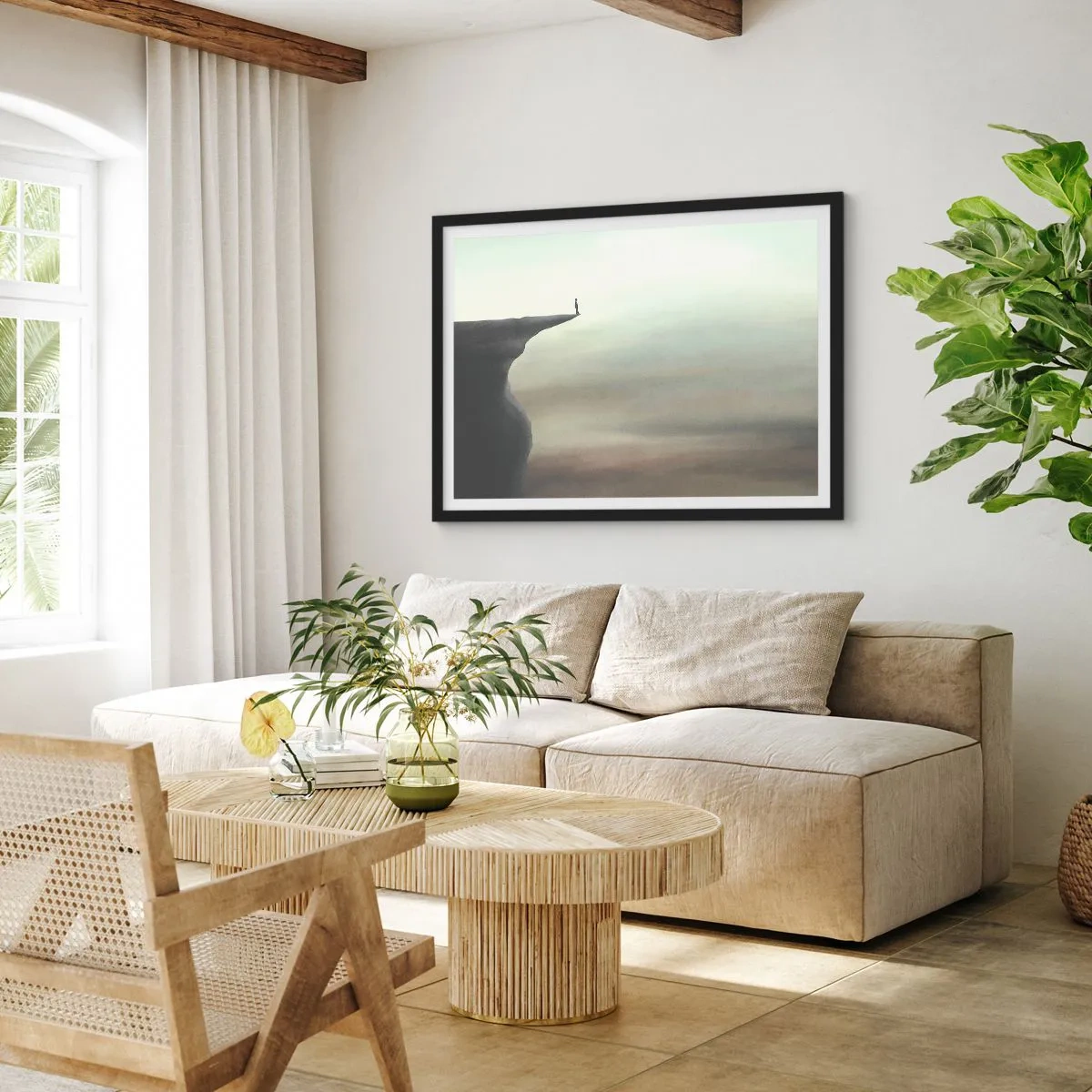 Affiche dans un cadre noir - Poster - Silhouette d'une figure au bord d'une falaise dans un paysage brumeux - 70x50cm - Tout en haut, bien entendu! - Décoration murale moderne pour le salon et la chambre ARTTOR