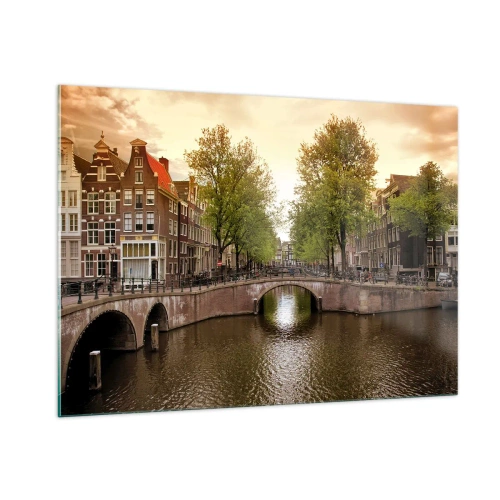 Impression sur verre - Image sur verre - Un canal et un pont entourés d'immeubles à Amsterdam - 100x70cm - En bateau ou à vélo ? - Décoration murale moderne pour le salon et la chambre ARTTOR