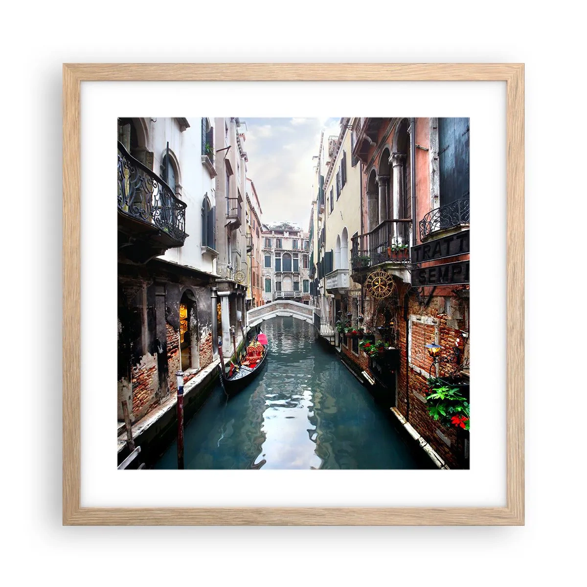 Affiche dans un chêne clair - Poster - Paysage vénitien avec une gondole et un pont - 40x40 cm