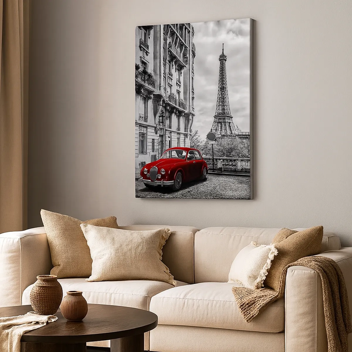 Impression sur toile - Image sur toile - Une voiture rouge avec la Tour Eiffel en arrière-plan dans un décor noir et blanc - 50x70cm - Prédateur dans la ville - Décoration murale moderne pour le salon et la chambre ARTTOR