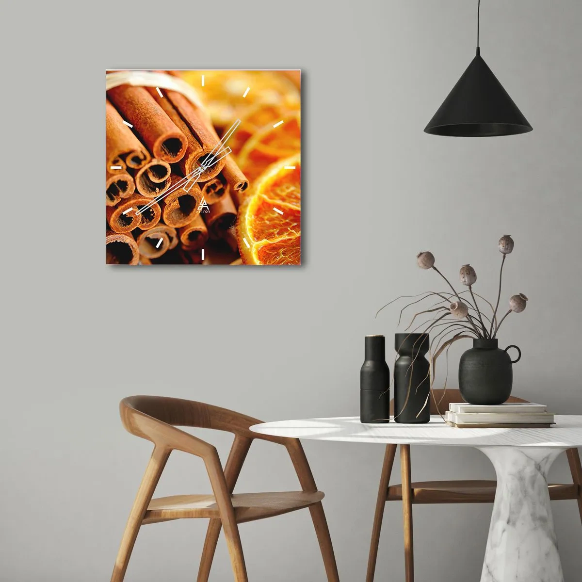 Horloge murale - Pendule murale - Bâtons de cannelle avec des tranches d'orange séchées aux couleurs chaudes - 30x30cm - Sentez-vous leurs odeurs? - Décoration murale moderne pour le salon et la chambre ARTTOR