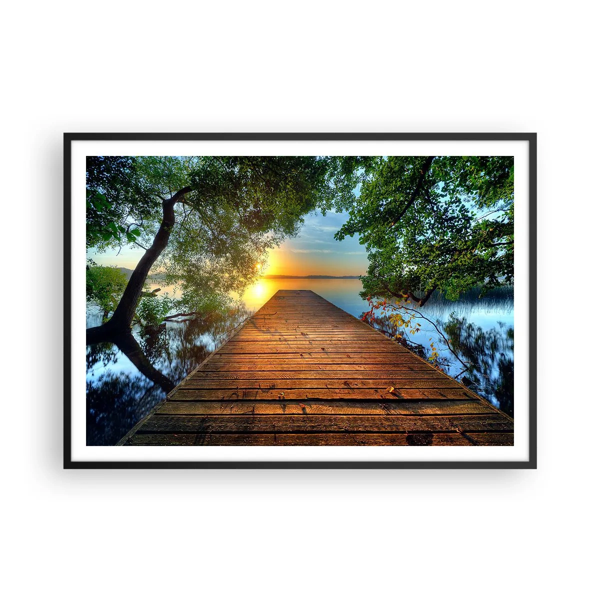 Affiche dans un cadre noir - Poster - Une jetée en bois entourée de verdure au coucher du soleil - 100x70cm - Prenez votre temps, asseyez-vous - Décoration murale moderne pour le salon et la chambre ARTTOR