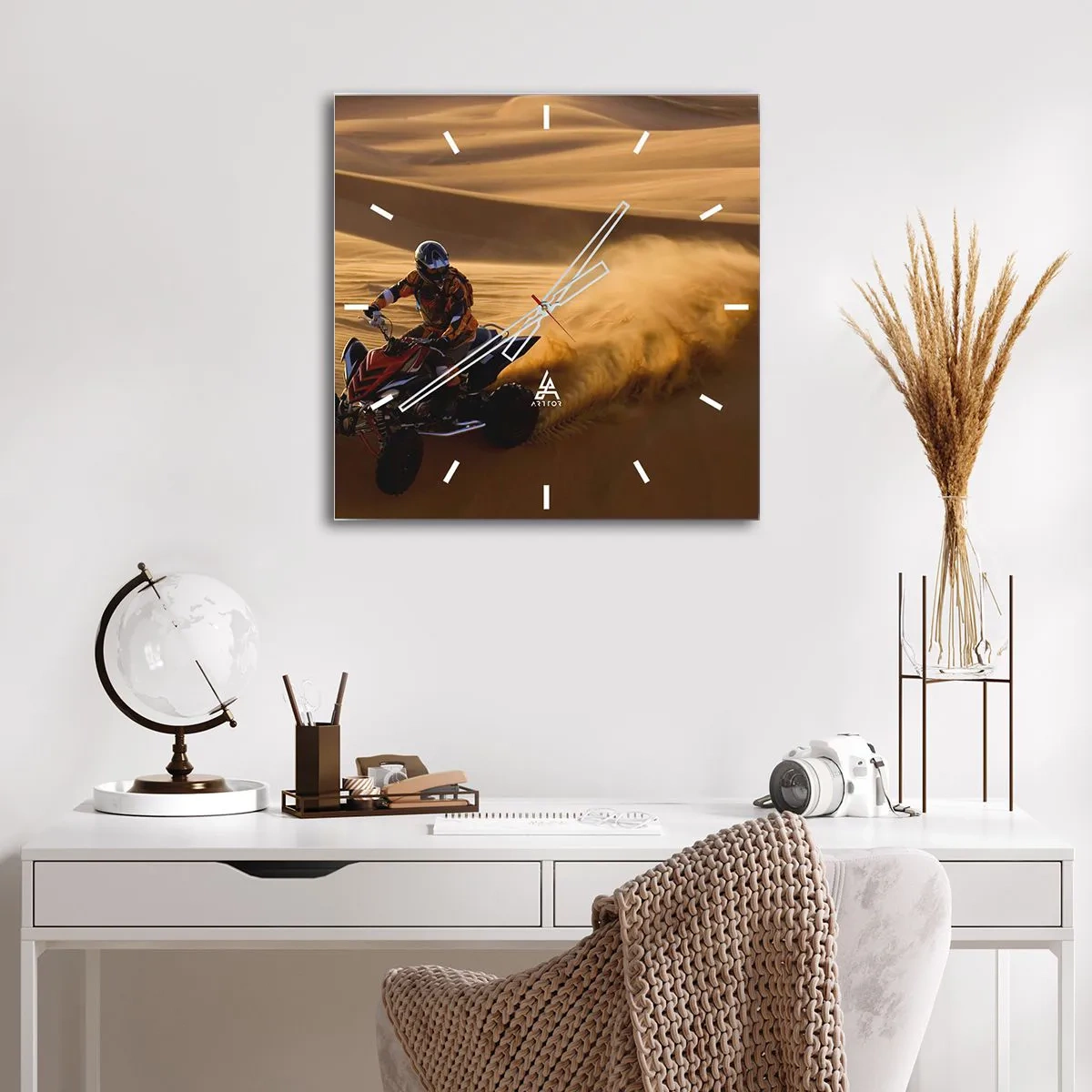 Horloge murale - Pendule murale - Sur les vagues de sable - 30x30 cm