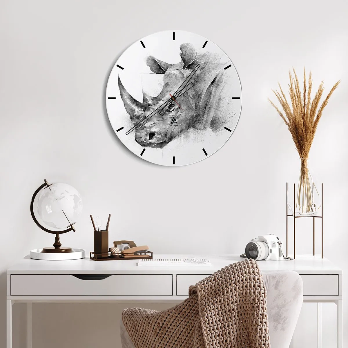 Horloge murale - Pendule murale - Portrait de style croquis d'un rhinocéros - 30x30cm - Potrait africain - Décoration murale moderne pour le salon, la cuisine et la chambre ARTTOR