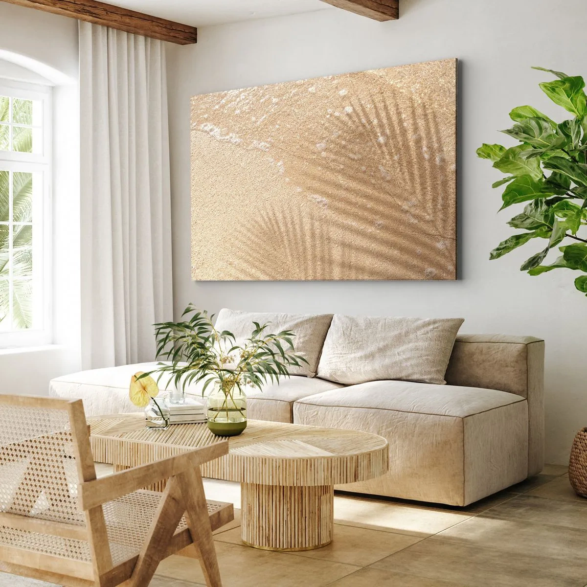 Impression sur toile - Image sur toile - L'ombre d'un palmier sur le sable avec un délicat motif de vagues - 70x50cm - Ombre d'un été chaud - Décoration murale moderne pour le salon et la chambre ARTTOR