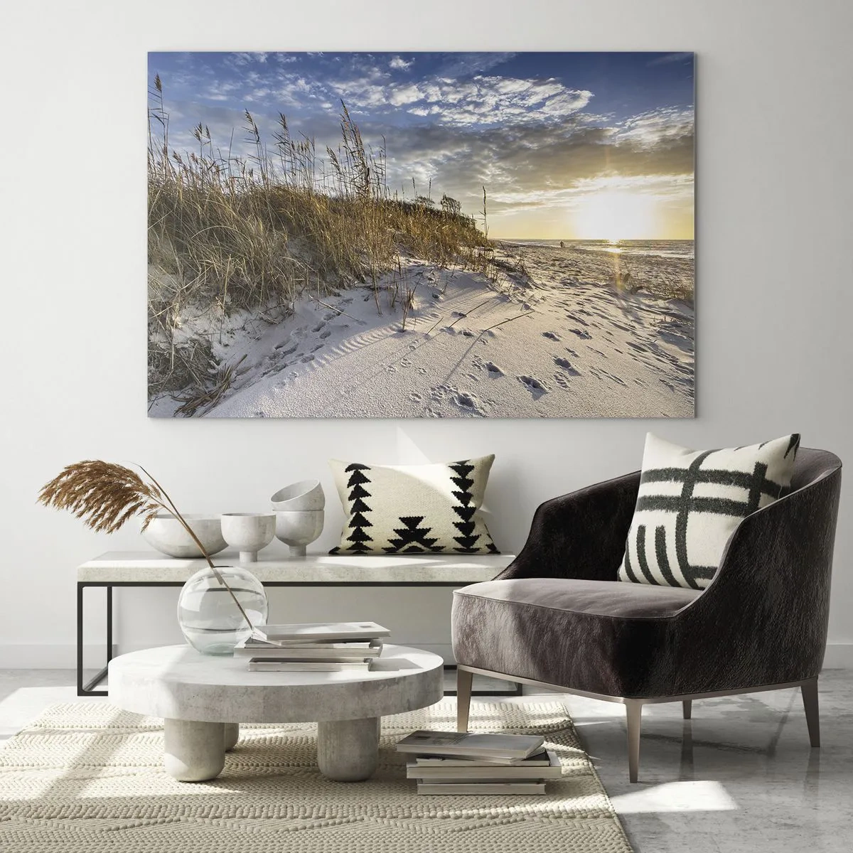 Impression sur verre - Image sur verre - Plage de sable au coucher du soleil avec des herbes près de la dune - 120x80cm - Invitation à la ballade - Décoration murale moderne pour le salon et la chambre ARTTOR