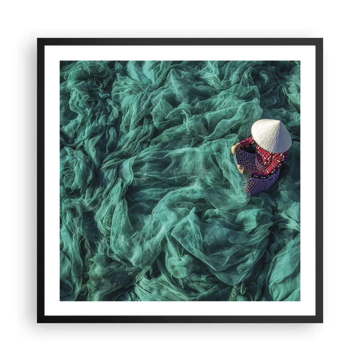Affiche dans un cadre noir - Poster - Dans une mer de filet - 60x60 cm
