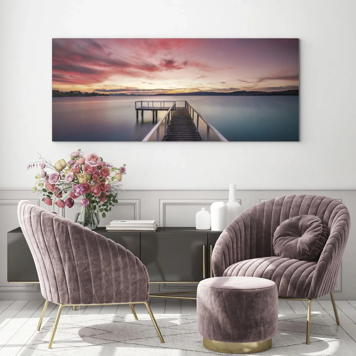 Impression sur verre - Image sur verre - Une jetée menant à un lac tranquille au coucher du soleil - 120x50cm - La douce flamme du soir - Décoration murale moderne pour le salon et la chambre ARTTOR