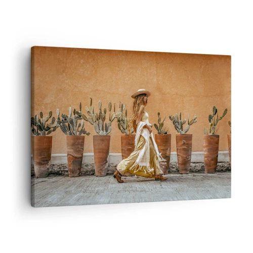 Impression sur toile - Image sur toile - Une femme dans un style bohème avec des pots de cactus en arrière-plan. - 70x50cm - Style hippie - Décoration murale moderne pour le salon et la chambre ARTTOR