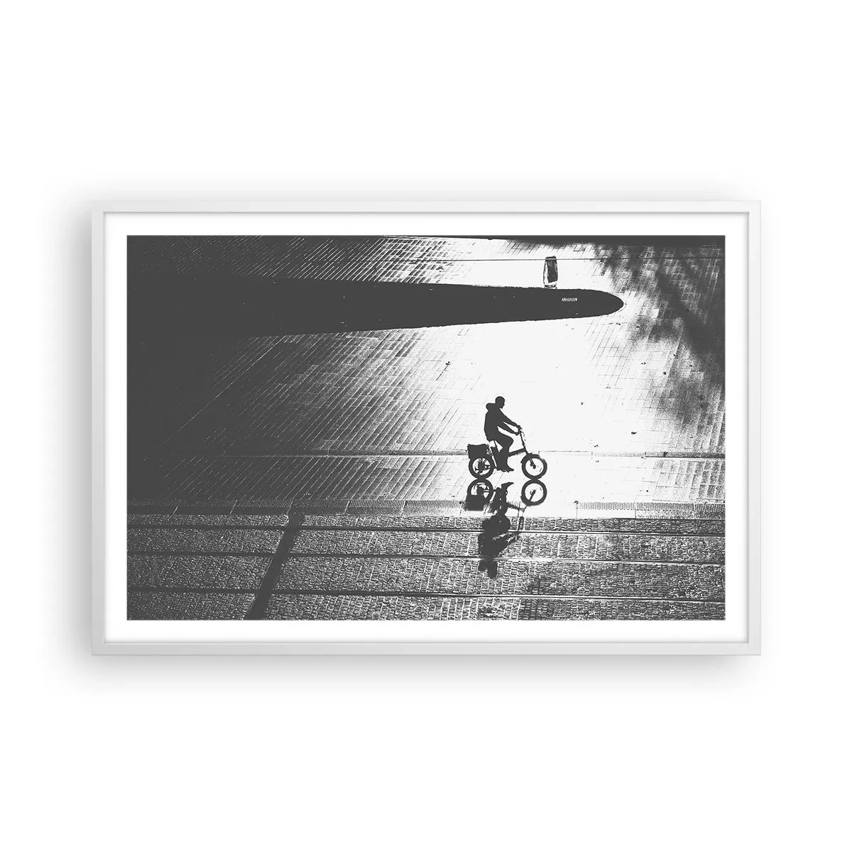 Affiche dans un cadre blanc - Poster - Devant moi, à travers la ville - 91x61 cm