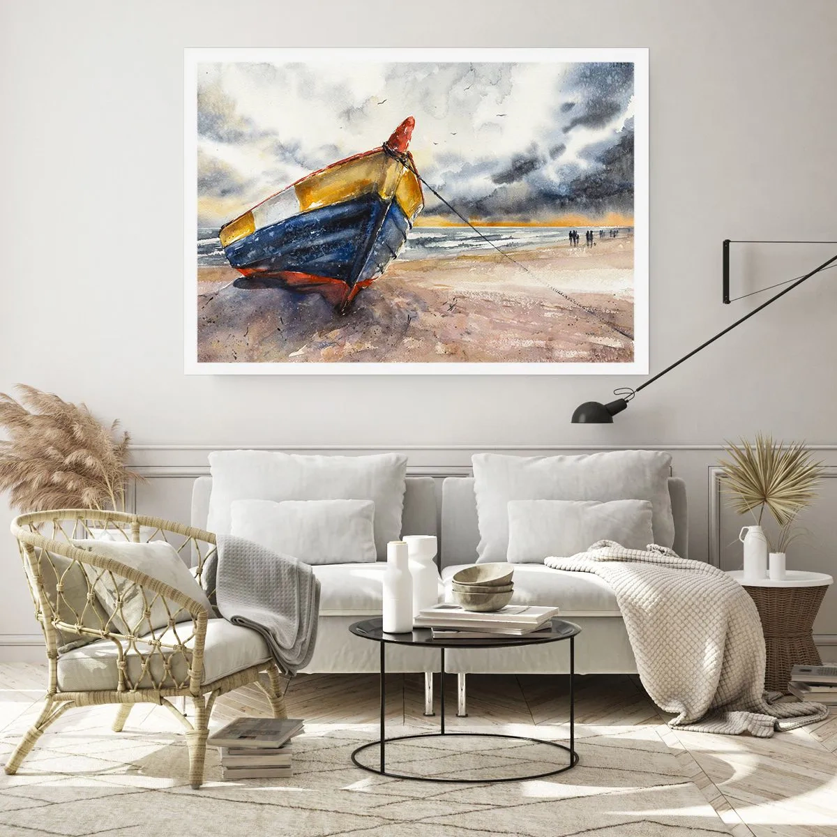 Affiche - Poster - Un bateau pittoresque sur la plage sous un ciel nuageux - 100x70cm - Repos sur le rivage - Décoration murale moderne pour le salon et la chambre ARTTOR