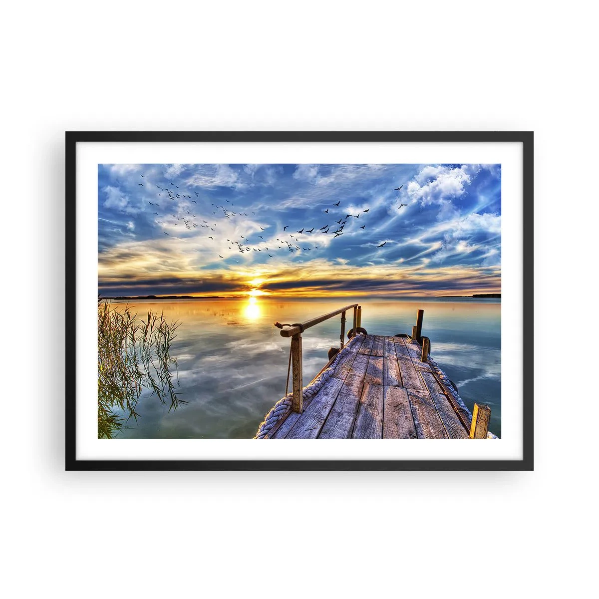 Affiche dans un cadre noir - Poster - Jetée en bois sur le lac au coucher du soleil - 70x50cm - Le vent se repose - Décoration murale moderne pour le salon et la chambre ARTTOR