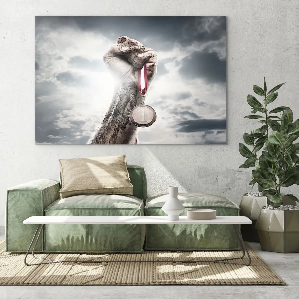 Impression sur verre - Image sur verre - Une main tenant une médaille sur un fond de nuages - 70x50cm - Per aspera ad astra - Décoration murale moderne pour le salon et la chambre ARTTOR
