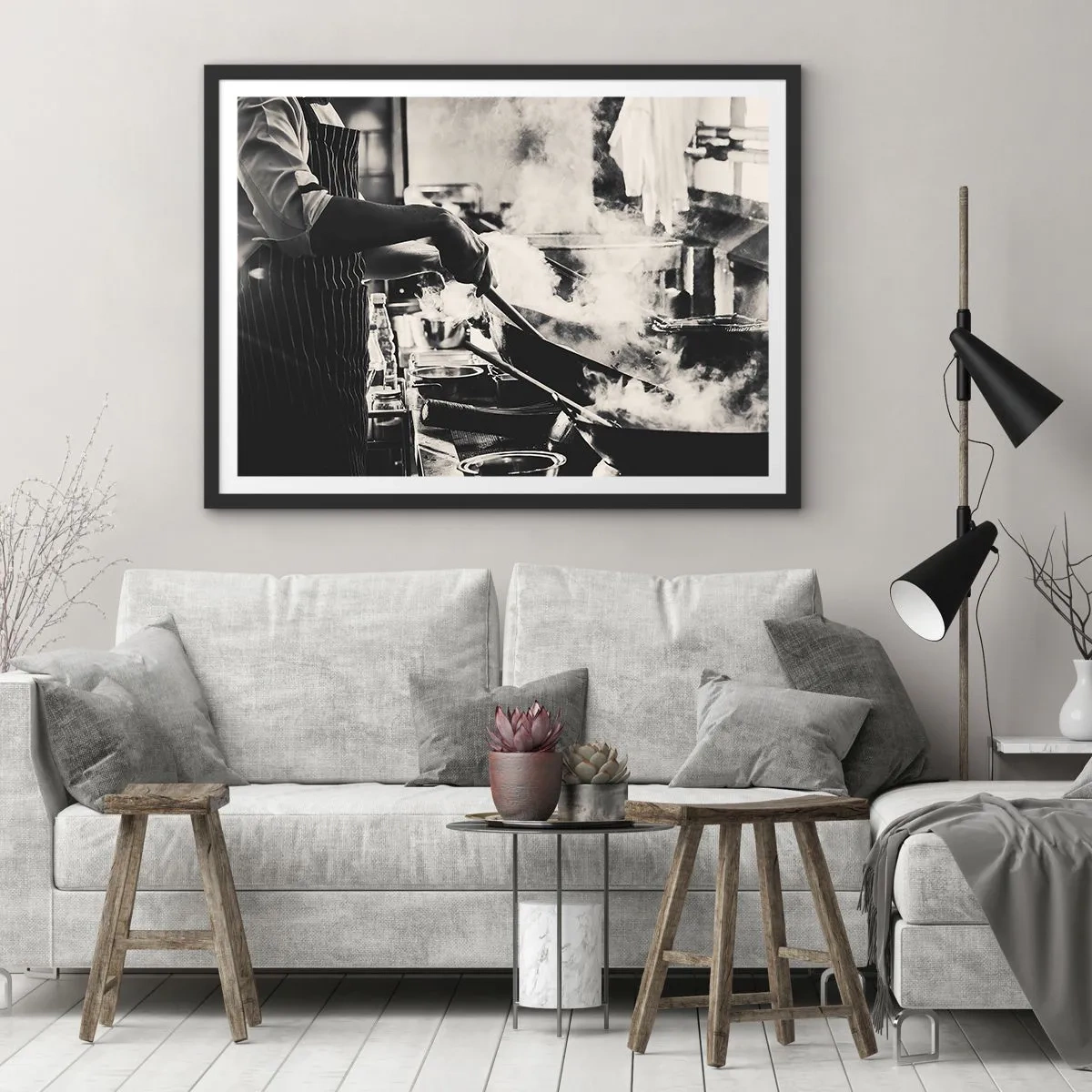 Affiche dans un cadre noir - Poster - Un chef au travail dans la cuisine avec de la vapeur s'élevant d'une poêle à frire - 100x70cm - Alchimie des saveurs - Décoration murale moderne pour le salon et la chambre ARTTOR