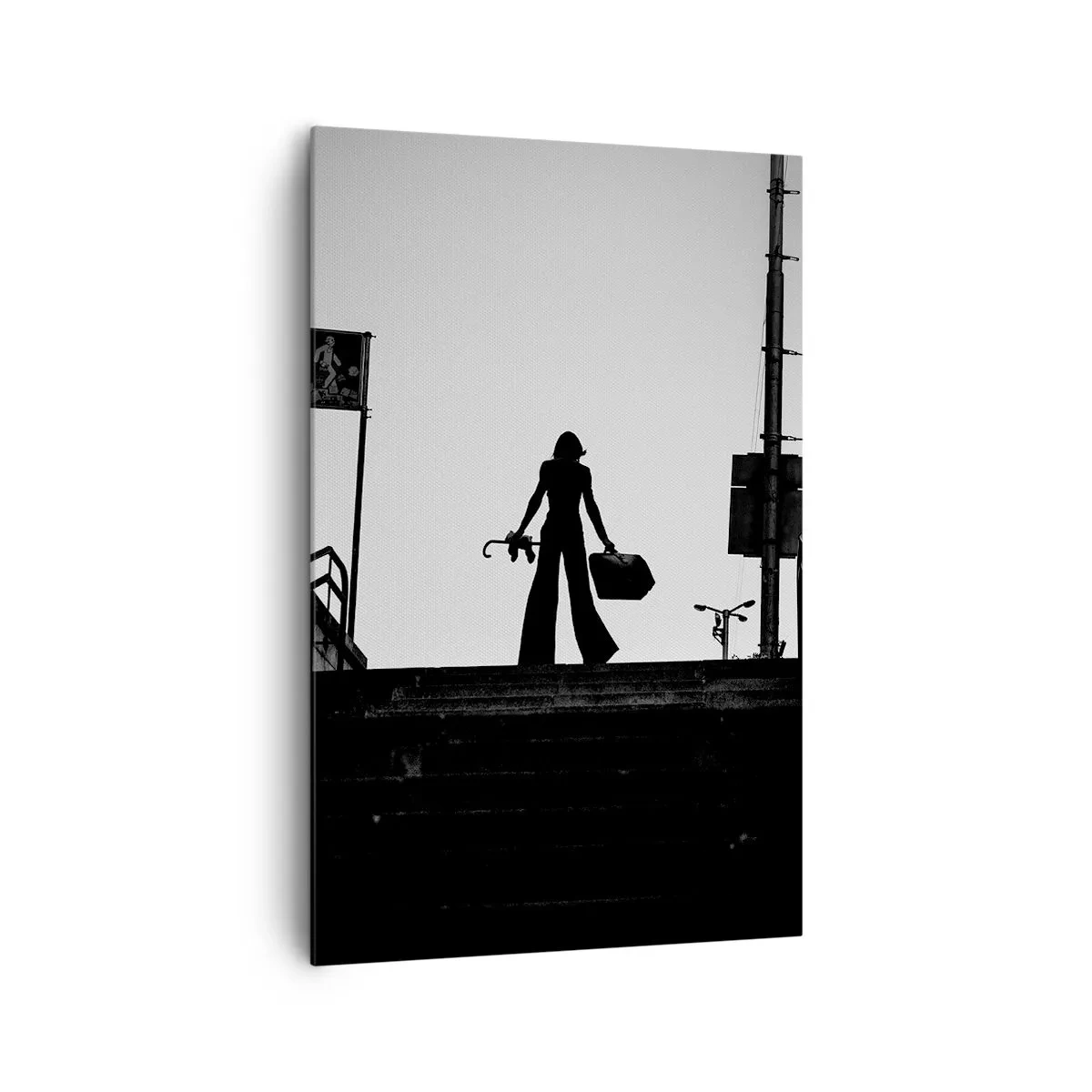 Impression sur toile - Image sur toile - Une figure de femme dans les escaliers en noir et blanc avec une atmosphère dynamique - 80x120cm - Pèlerinage urbain - Décoration murale moderne pour le salon et la chambre ARTTOR