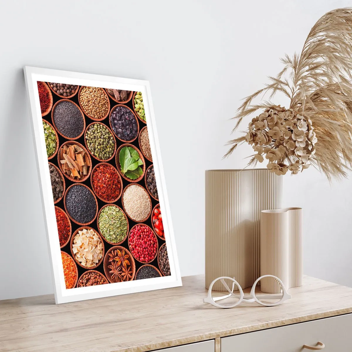 Affiche dans un cadre blanc - Poster - Toutes les saveurs du monde - 70x100 cm