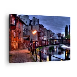 Impression sur toile - Image sur toile - Vue nocturne des immeubles d'habitation et du pont sur le canal - 70x50cm - Tu n'as pas connu ce Bydgoszcz - Décoration murale moderne pour le salon et la chambre ARTTOR