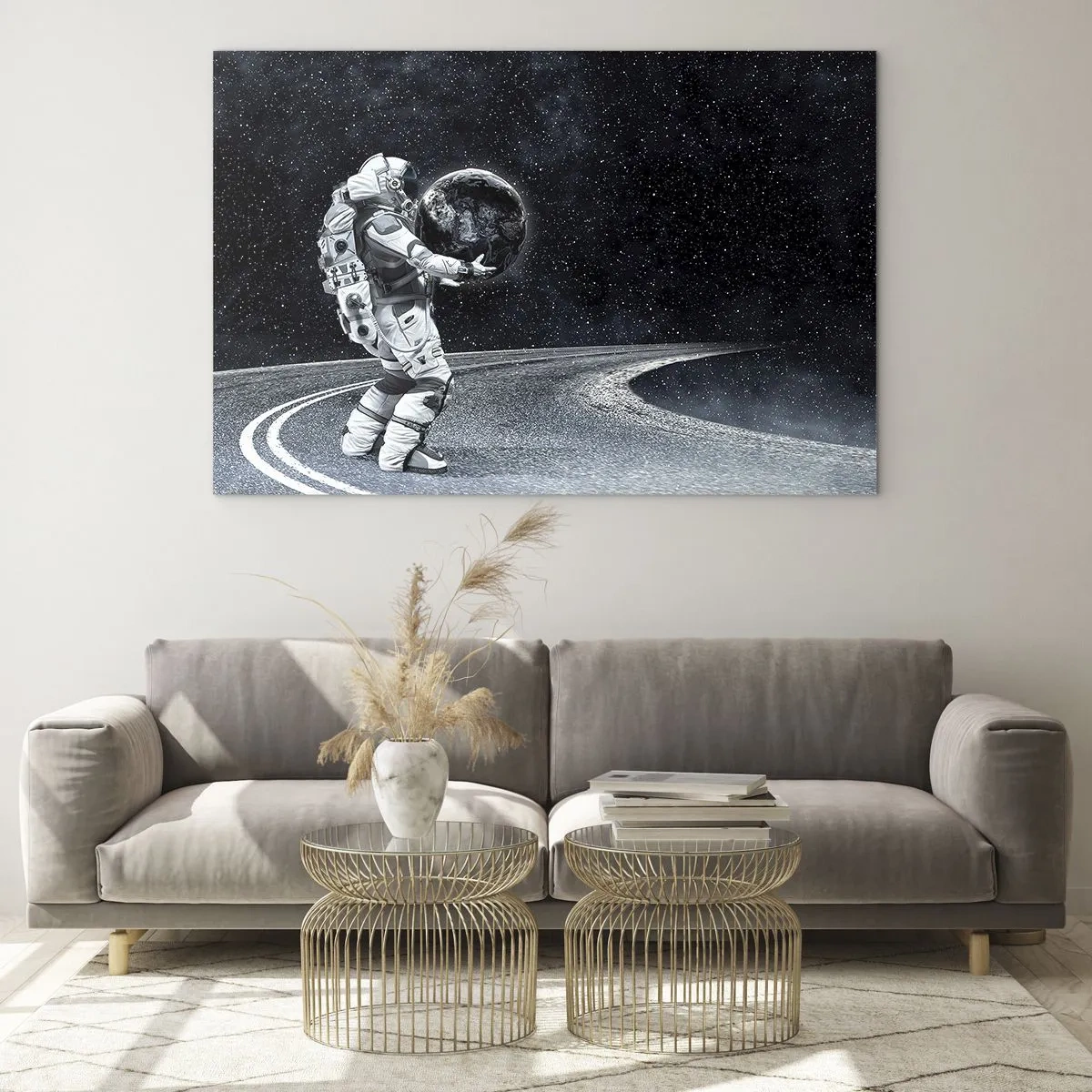 Impression sur verre - Image sur verre - Un astronaute transportant la Terre sur son chemin à travers l'univers - 70x50cm - Sur la Voie Lactée - Décoration murale moderne pour le salon et la chambre ARTTOR