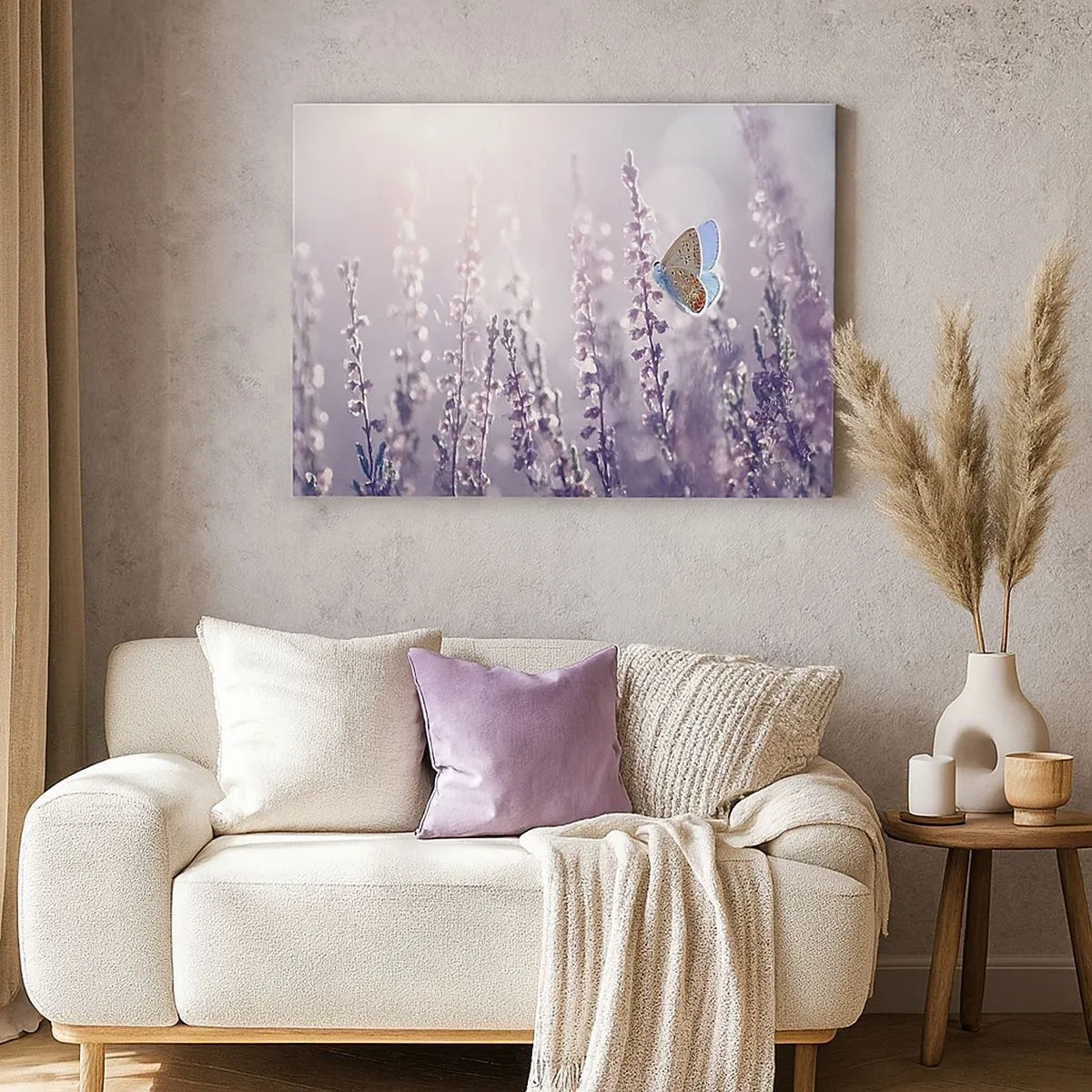 Impression sur toile - Image sur toile - Un papillon sur une lavande en fleurs dans la lumière du matin - 70x50cm - Baiser de papillon - Décoration murale moderne pour le salon et la chambre ARTTOR