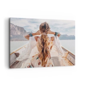 Impression sur toile - Image sur toile - Femme sur un bateau surplombant les montagnes et l'eau, style bohème - 120x80cm - En route vers le bonheur - Décoration murale moderne pour le salon et la chambre ARTTOR