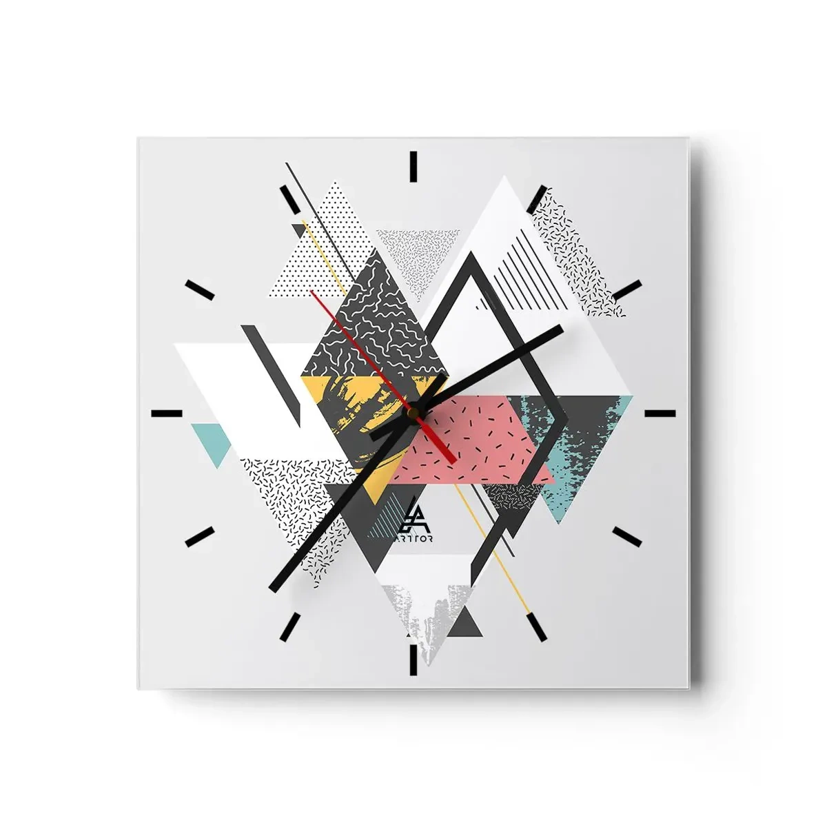 Horloge murale - Pendule murale - Motifs géométriques sur fond clair - 30x30cm - Variation sur triangle et losange - Décoration murale moderne pour le salon et la chambre ARTTOR