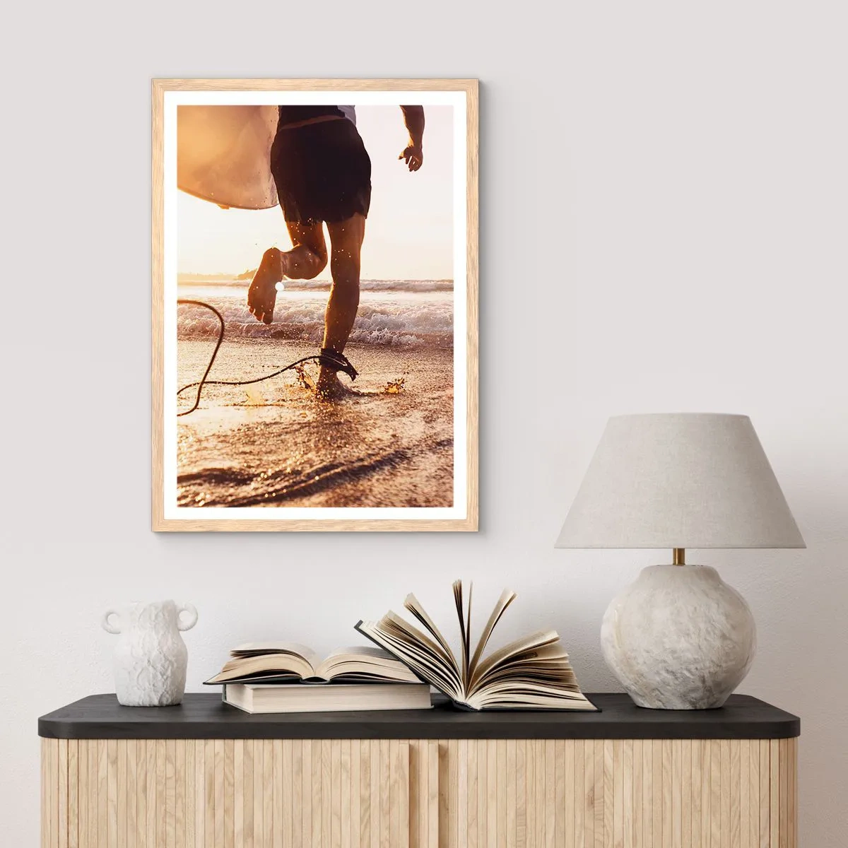 Affiche dans un chêne clair - Poster - A la rencontre des vagues - 70x100 cm