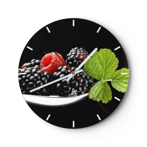 Horloge murale - Pendule murale - Framboises et mûres sur fond de feuilles vertes - 30x30cm - Le goût de la fraîcheur - Décoration murale moderne pour le salon, la cuisine et la chambre ARTTOR