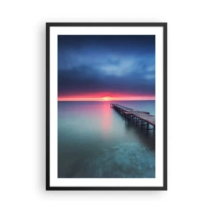 Affiche dans un cadre noir - Poster - Une jetée s'étendant dans une mer calme au coucher du soleil - 50x70cm - Entre le ciel et la terre - Décoration murale moderne pour le salon et la chambre ARTTOR