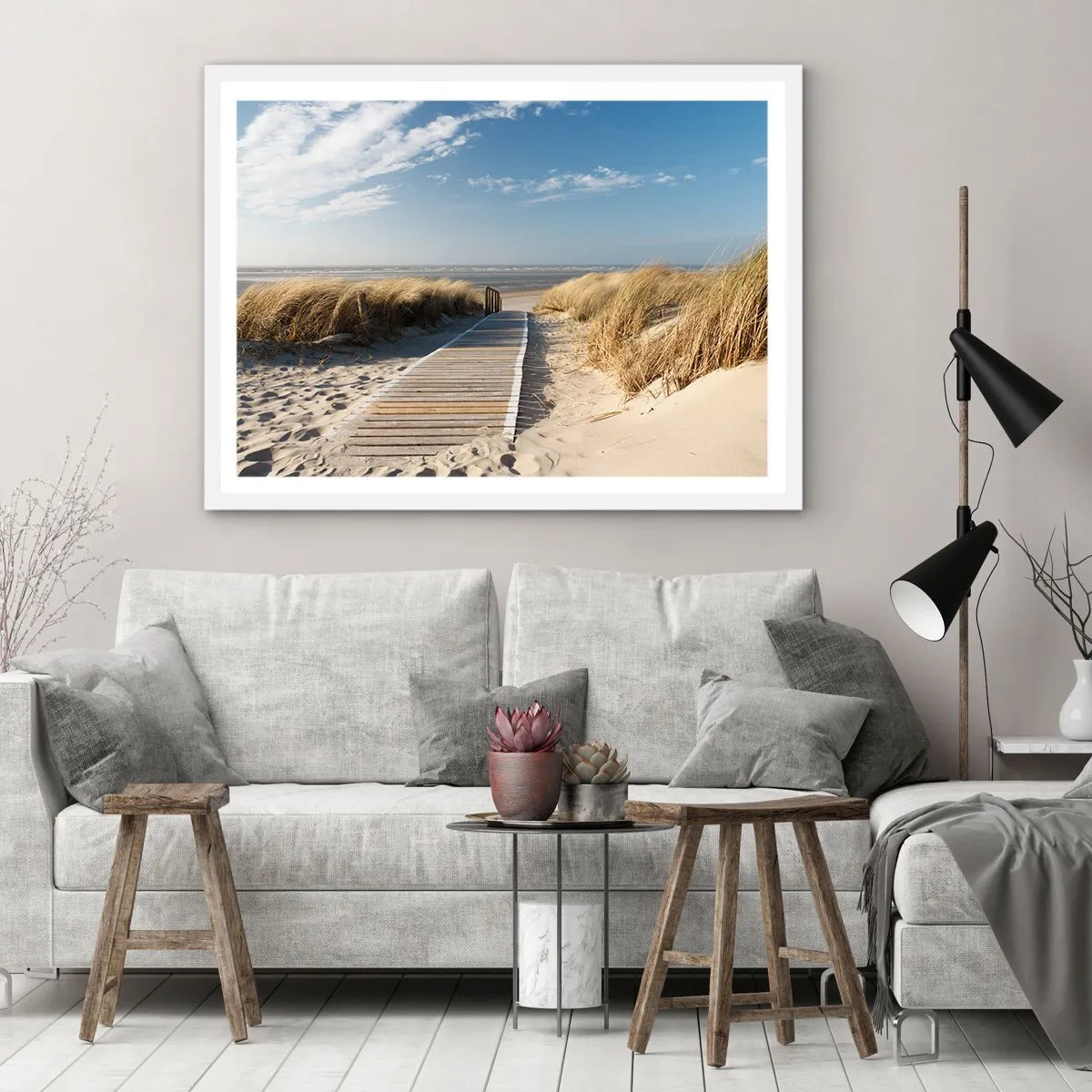 Affiche dans un cadre blanc - Poster - Derrière la dune, dans le bruissement de l'herbe - 50x40 cm