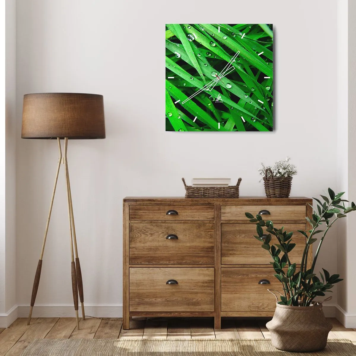 Horloge murale - Pendule murale - Gros plan de brins d'herbe verte avec des gouttes de rosée - 30x30cm - Jouez dans le vert - Décoration murale moderne pour le salon et la chambre ARTTOR