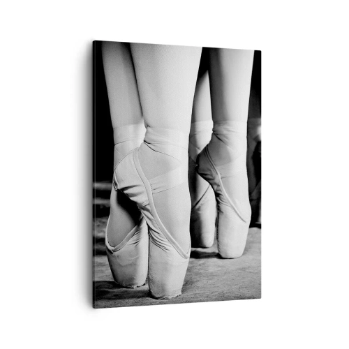Impression sur toile - Image sur toile - Photo en noir et blanc des chaussures de ballet des danseurs - 50x70cm - Ensemble, simple - Décoration murale moderne pour le salon et la chambre ARTTOR