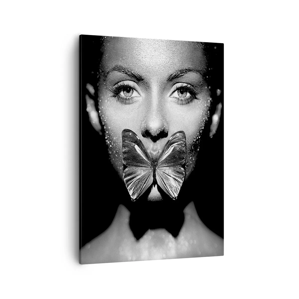 Impression sur toile - Image sur toile - Visage de femme en noir et blanc avec un papillon sur les lèvres - 50x70cm - Baiser papillon - Décoration murale moderne pour le salon et la chambre ARTTOR