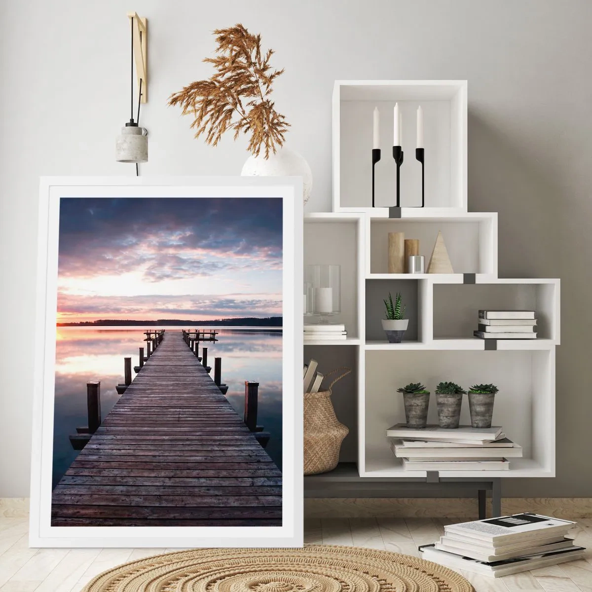 Affiche dans un cadre blanc - Poster - Une frontière tranquille entre le jour et la nuit - 70x100 cm