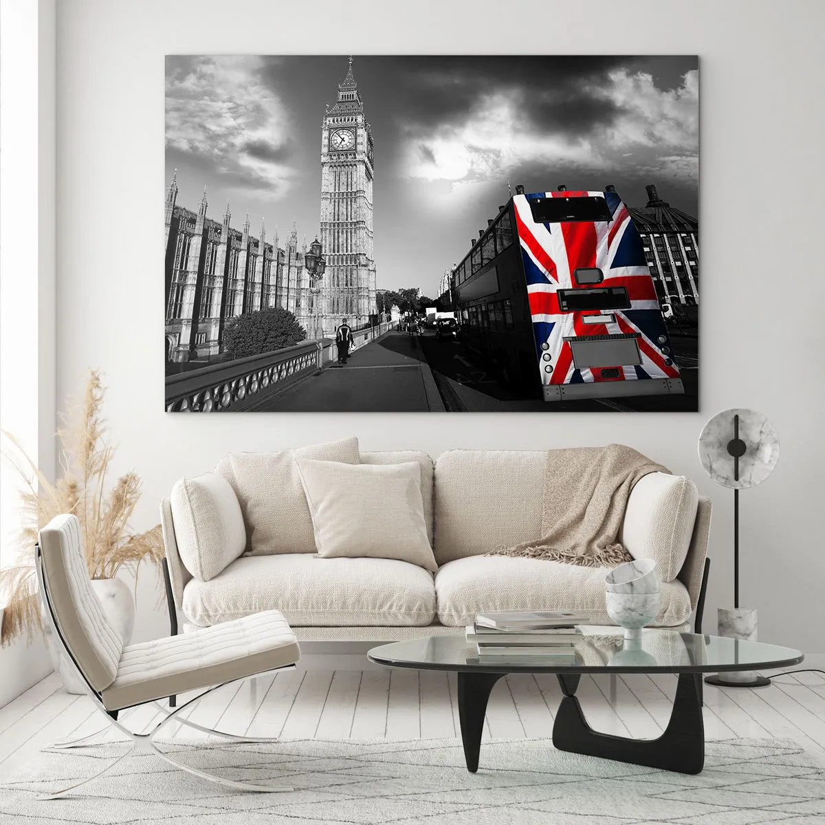 Impression sur verre - Image sur verre - Big Ben et un bus avec un drapeau britannique - 70x50cm - Fière et grande - Décoration murale moderne pour le salon et la chambre ARTTOR