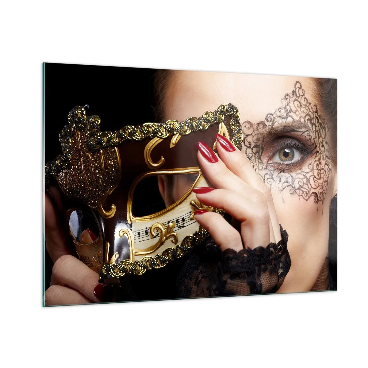 Impression sur verre - Image sur verre - Un masque vénitien doré sur le visage d'une femme - 100x70cm - Mon monde est baroque - Décoration murale moderne pour le salon et la chambre ARTTOR