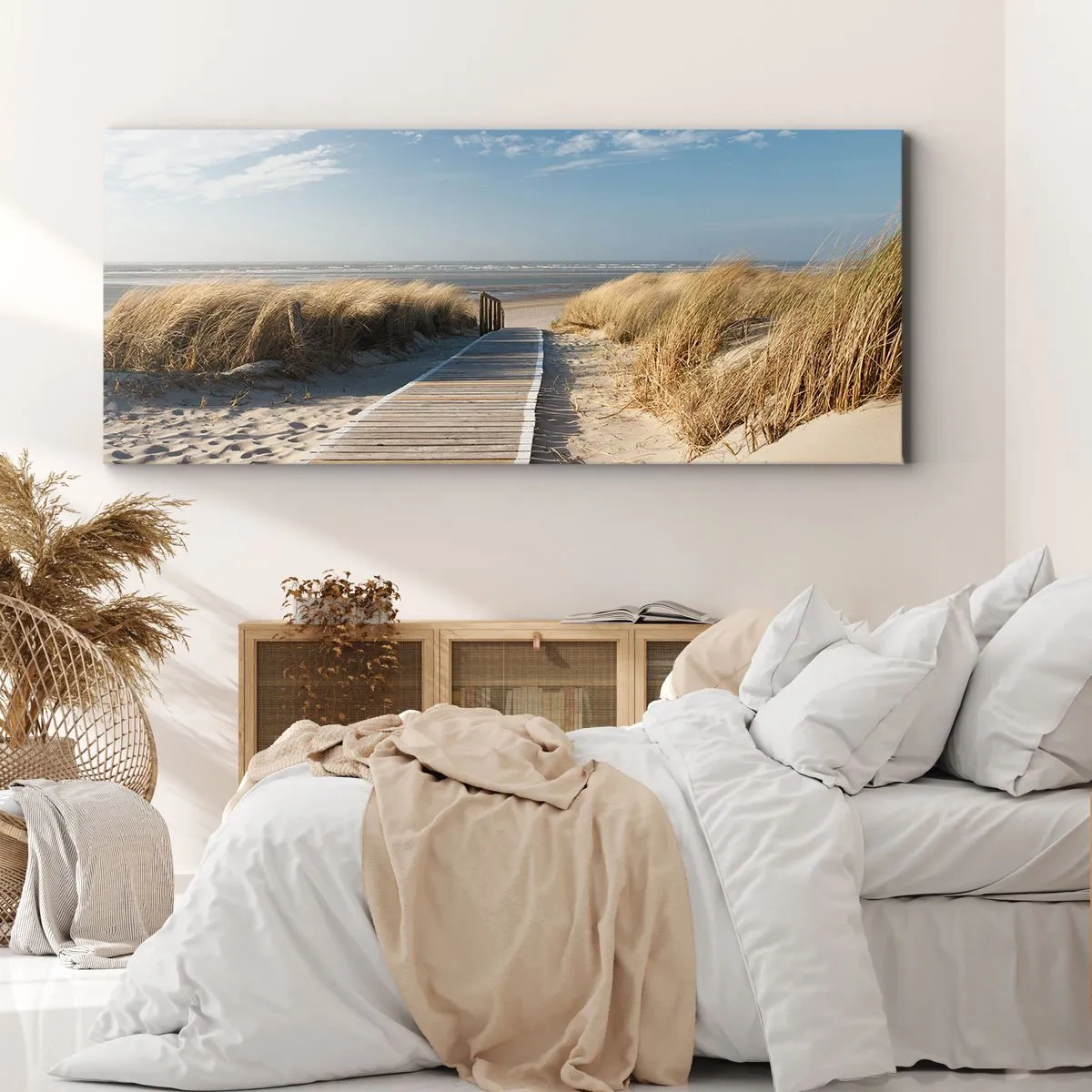 Impression sur toile - Image sur toile - Un chemin en bois mène à travers les dunes jusqu'à la mer calme - 120x50cm - Derrière la dune, dans le bruissement de l'herbe - Décoration murale moderne pour le salon et la chambre ARTTOR