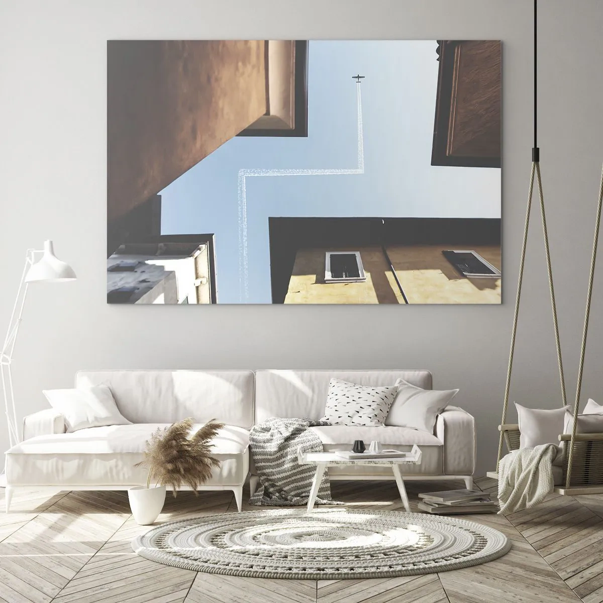 Impression sur verre - Image sur verre - Un avion au-dessus de la ville vu depuis une cour entre des immeubles - 100x70cm - Au-dessus du labyrinthe de la ville - Décoration murale moderne pour le salon et la chambre ARTTOR