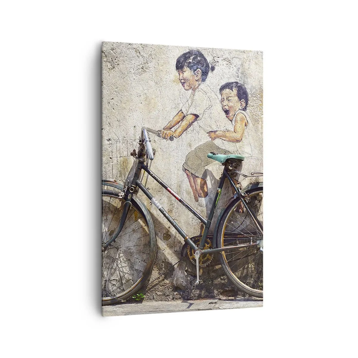 Impression sur toile - Image sur toile - Street art avec un vélo et des dessins d'enfants sur le mur - 80x120cm - Vrai ou faux? - Décoration murale moderne pour le salon et la chambre ARTTOR