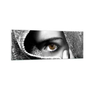 Impression sur verre - Image sur verre - Portrait d'une femme à l'oeil ambré recouvert d'un tissu aux tons gris. - 140x50cm - Apprenez le secret - Décoration murale moderne pour le salon et la chambre ARTTOR