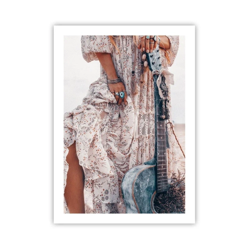 Affiche - Poster - Un fragment de robe avec des ornements et une guitare de style bohème - 50x70cm - Enfant de fleur en route - Décoration murale moderne pour le salon et la chambre ARTTOR