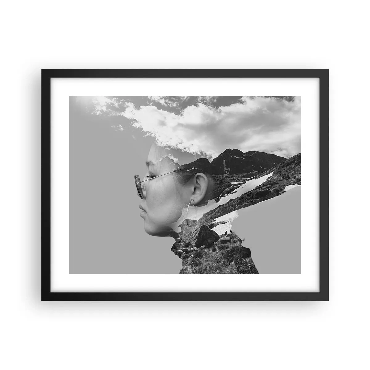 Affiche dans un cadre noir - Poster - Portrait de montagnes et nuages - 50x40 cm