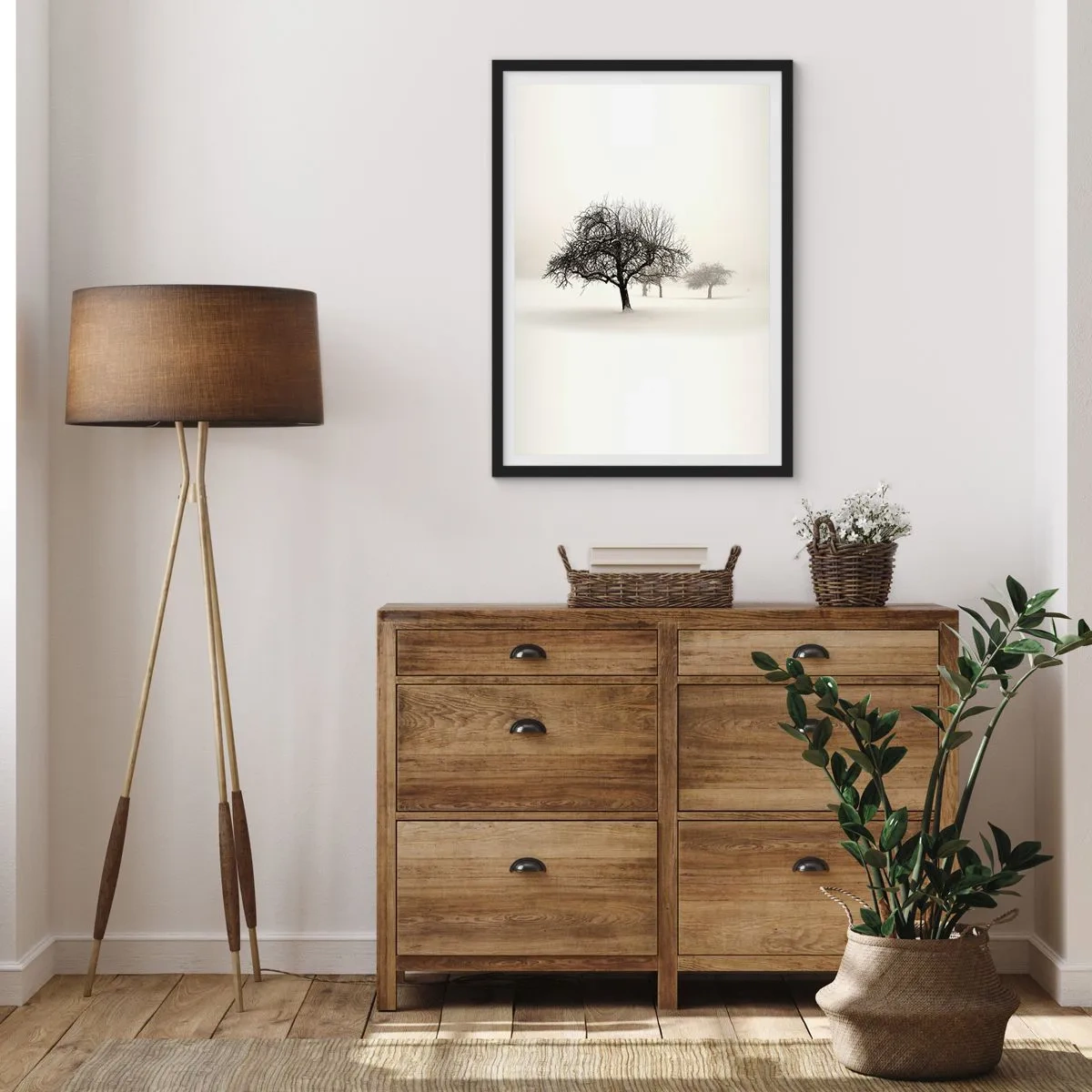 Affiche dans un cadre noir - Poster - Paysage d'hiver avec des arbres solitaires dans un décor brumeux - 50x70cm - Un rêve hivernal - Décoration murale moderne pour le salon et la chambre ARTTOR