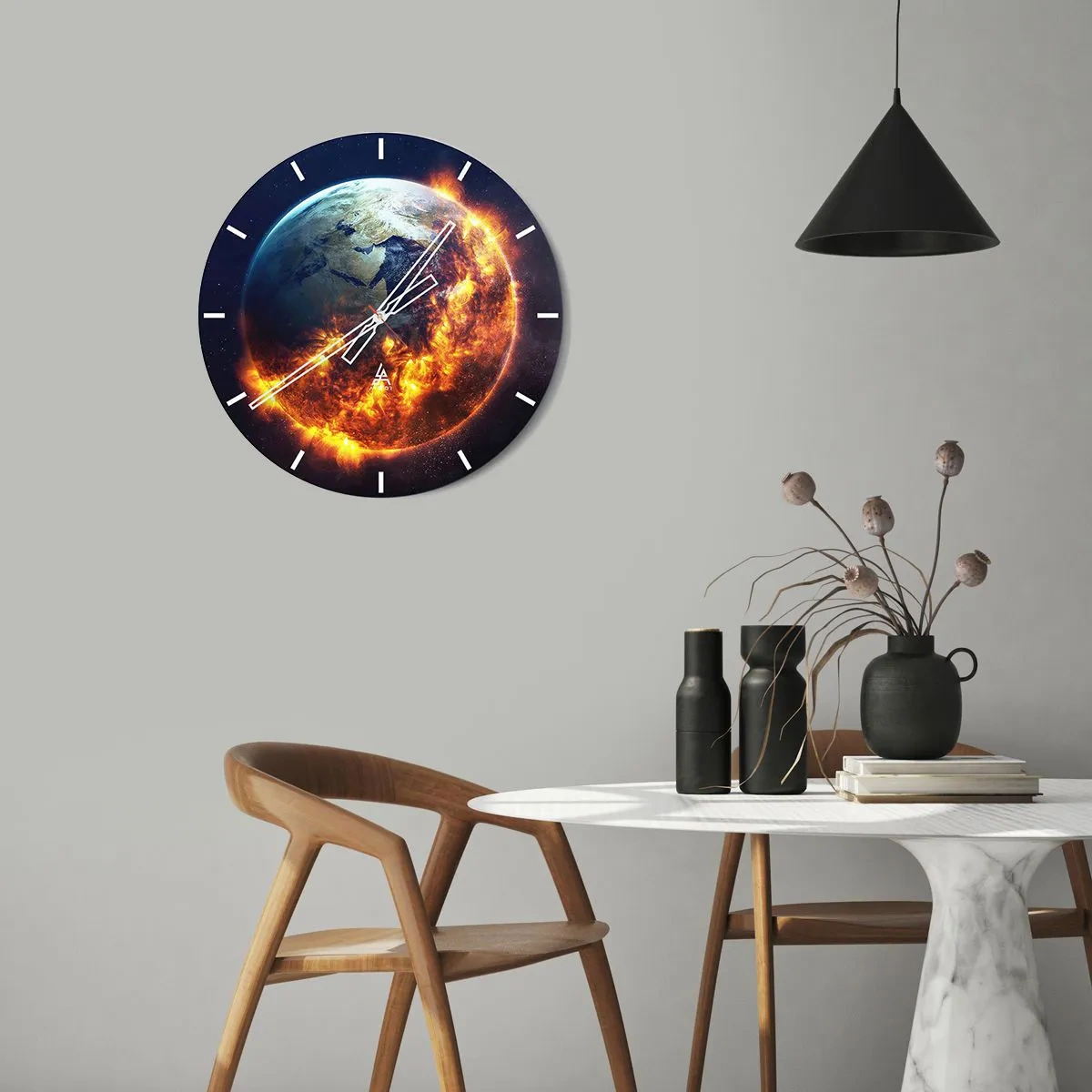 Horloge murale - Pendule murale - La flamme de l'apocalypse - 30x30 cm