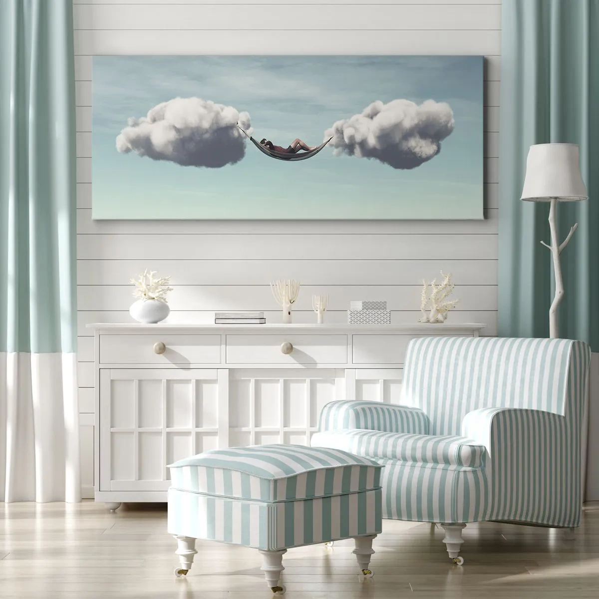 Impression sur toile - Image sur toile - Une personne se détendant dans un hamac suspendu dans les nuages - 140x50cm - Instant de bonheur - Décoration murale moderne pour le salon et la chambre ARTTOR