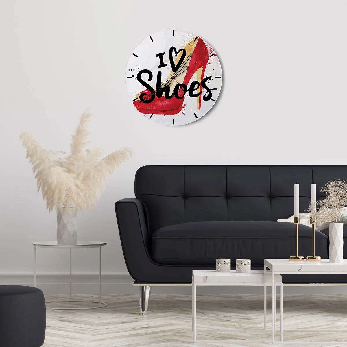 Horloge murale - Pendule murale - Un talon haut rouge avec les mots « J'aime les chaussures » écrits dessus. - 30x30cm - L'amour a plusieurs noms - Décoration murale moderne pour le salon, la cuisine et la chambre ARTTOR